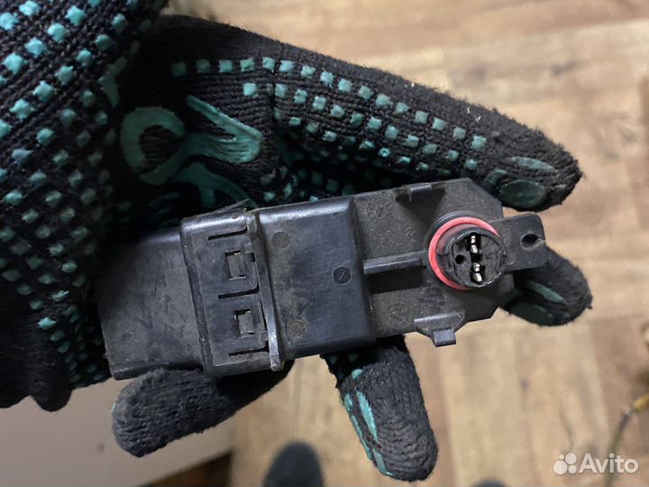 Моторчик стеклоподъемника двери Kia Ceed