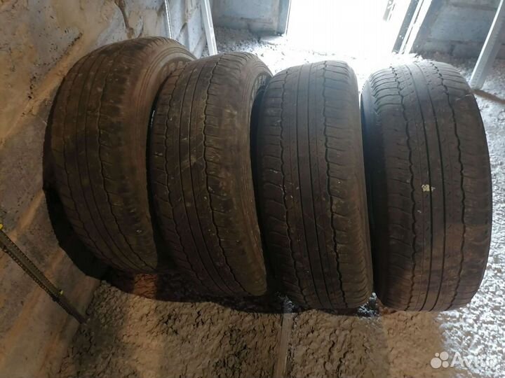 Dunlop Grandtrek AT20 265/65 R17