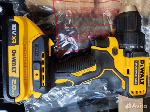 Дрель-шуруповерт 18В Dewalt + 3x аккумулятор