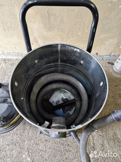 Строительный пылесос 60л корвет 367 бу