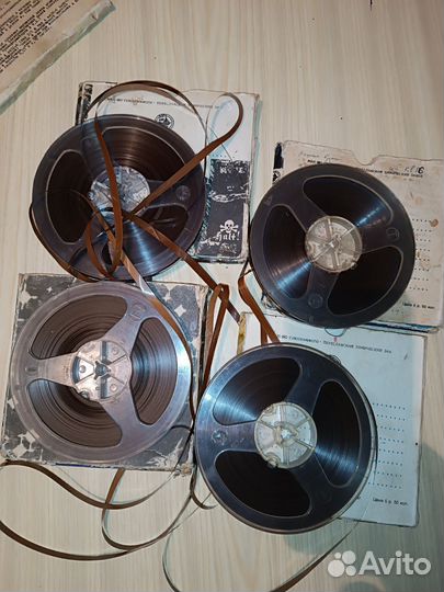 Аудио кассеты катушки