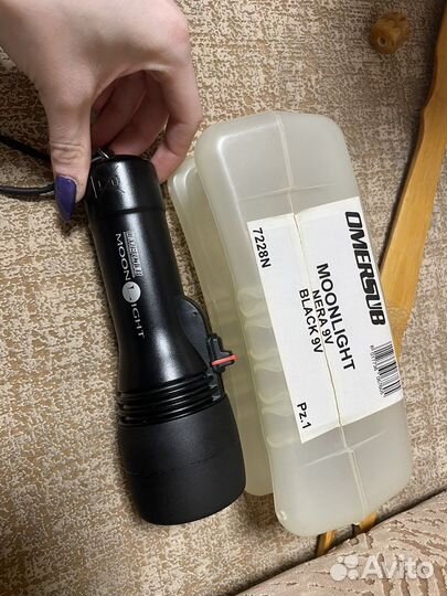Фонарик подводный
