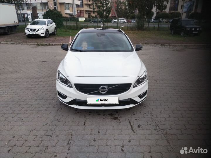 Volvo S60 2.0 AT, 2013, 170 000 км