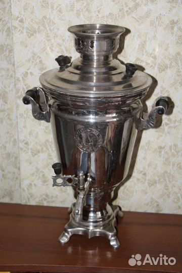 Самовар Электрический 60 лет СССР 4 литра. 1982 г