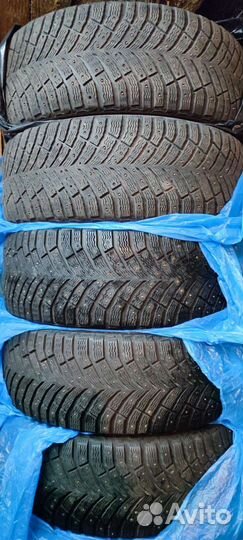 Michelin X-Ice North 4 235/55 R17 103T