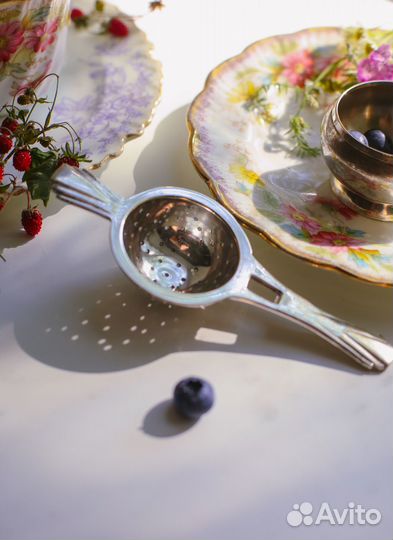 Антикварное посеребренное ситечко арт-деко