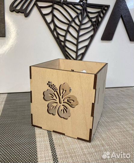 Подарочные коробки