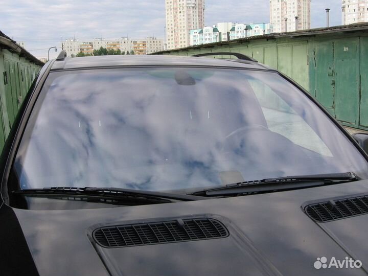 Лобовое стекло на BMW X5 E53 5D 1999-2006