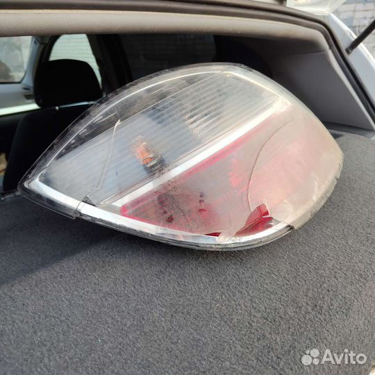 Фара задняя левая Opel Astra H хетчбек 1.6 z16xer
