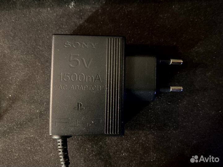 Sony psp e 1008