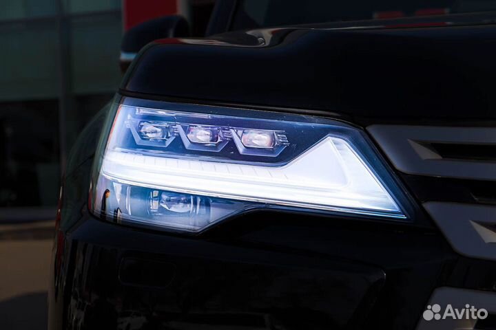 Lexus LX 3.3 AT, 2023