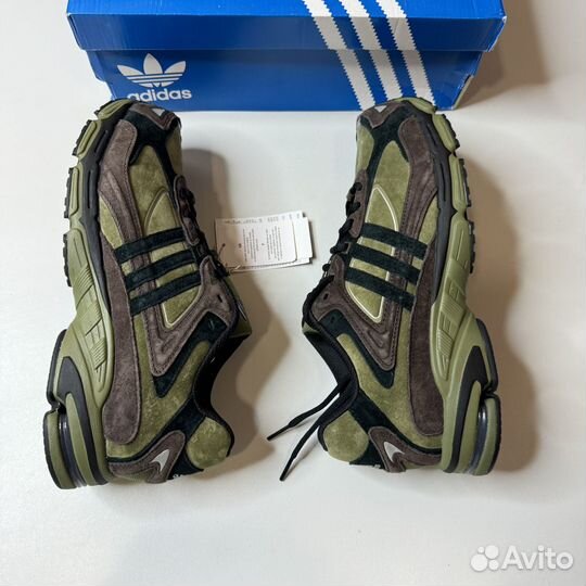 Кроссовки Adidas Originals Response CL