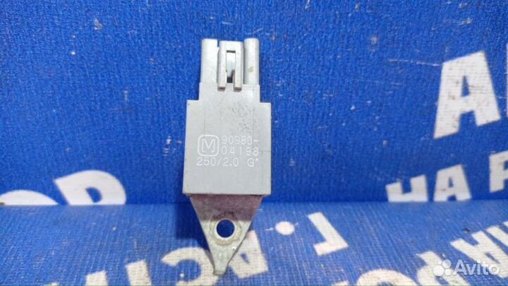 Конденсатор Toyota Camry 40 седан 2AZ-FE 2009