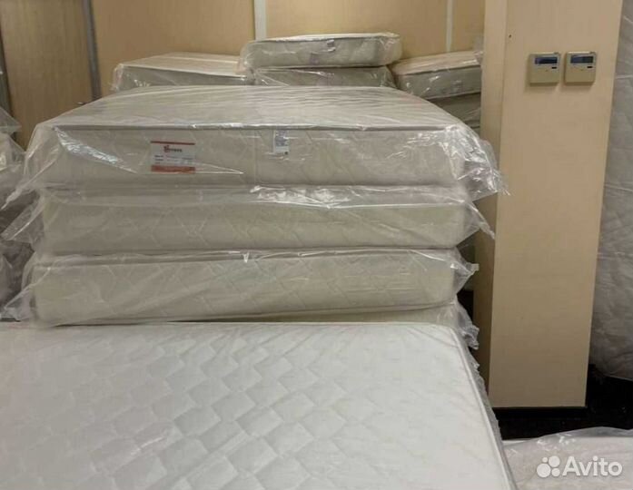 Матрас в кровать 140х200, 160х200