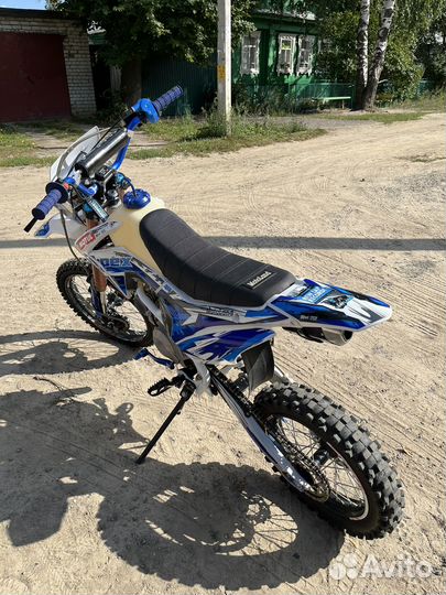 Питбайк Motoland apex 140