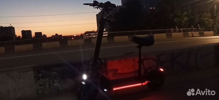 Электросамокат White Siberia Luna