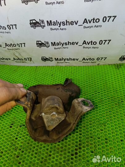 Подушка МКПП всборе с кронштейном Daewoo nexia