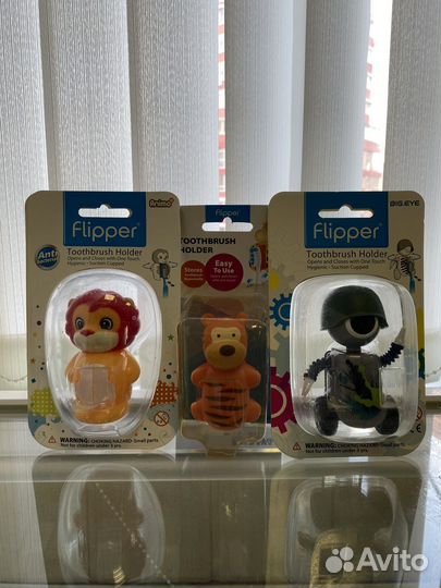 Держатели для детских зубных щеток