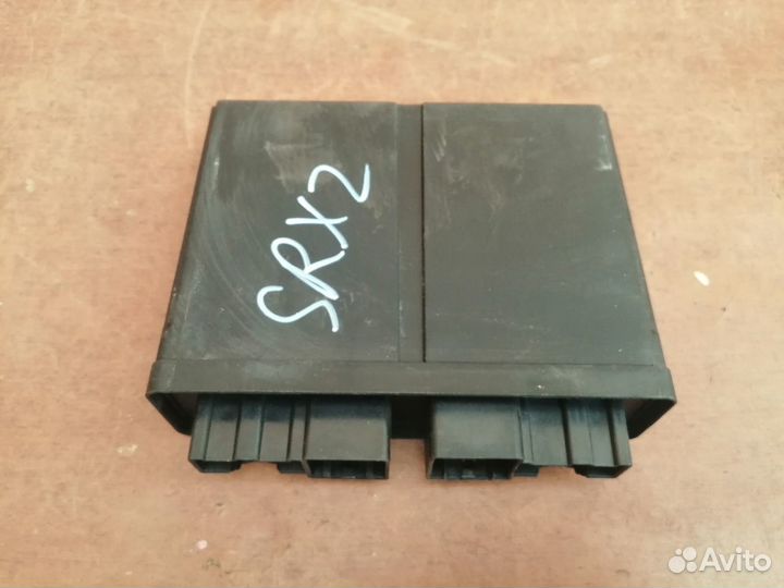 Блок управления центральным замком cadillac SRX 2