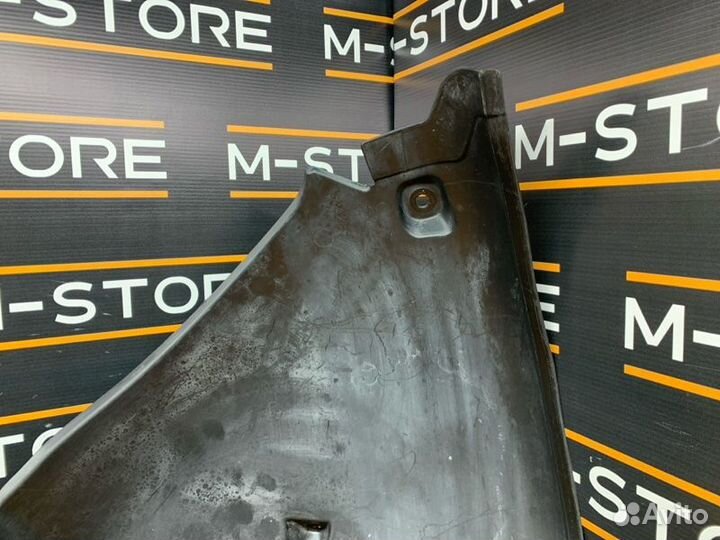 Подкрылок передний левый Mercedes-Benz S-Class