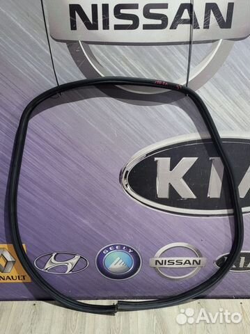 Уплотнитель зад проема двери Nissan qashqai J10 Ле