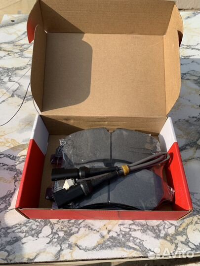 Тормозные колодки на Ford Transit