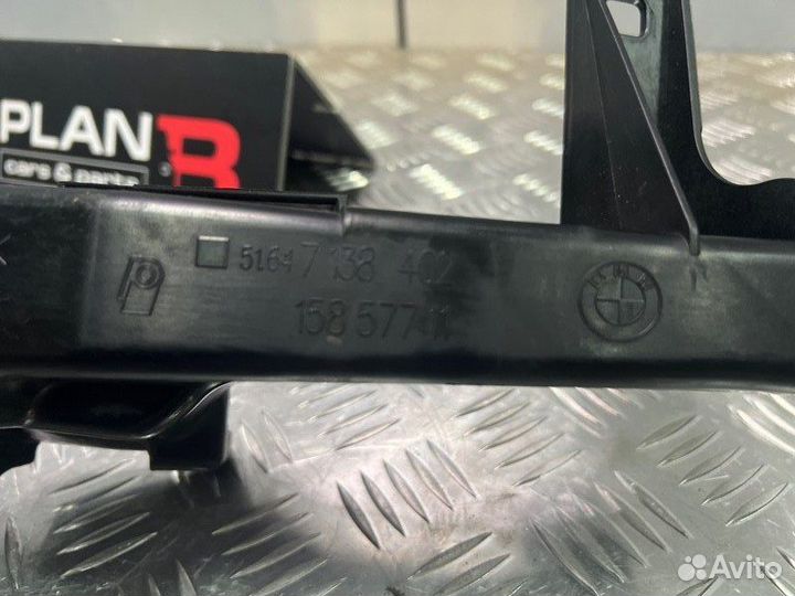 Крепление фары переднее правое Bmw 3 E90