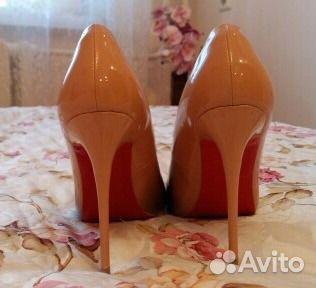 Туфли лодочки на каблуке