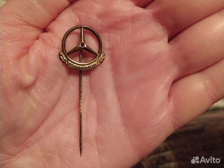 Знак значок фрачный Мерседес Mercedes 500000 пятьс