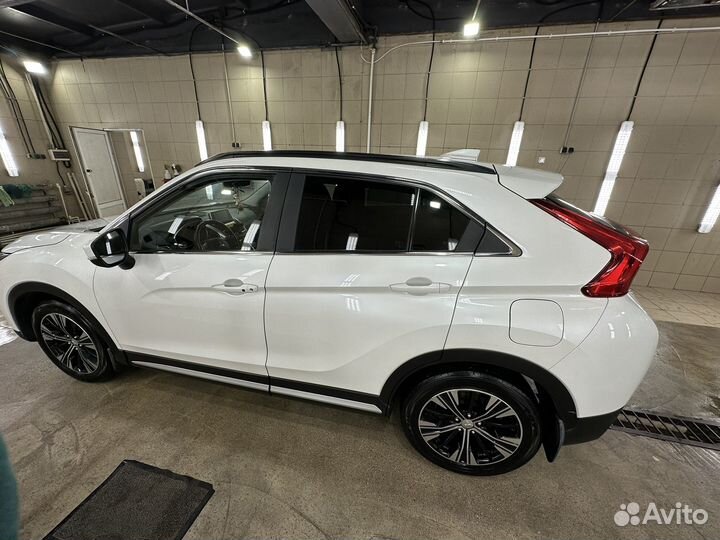 Mitsubishi Eclipse Cross 1.5 CVT, 2019, 62 003 км