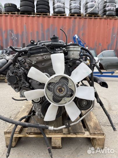 Двигатель Тойота Toyota 2TR FE 2.7L 17т.км