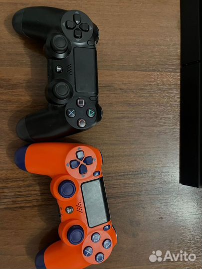 Play station 4 slim