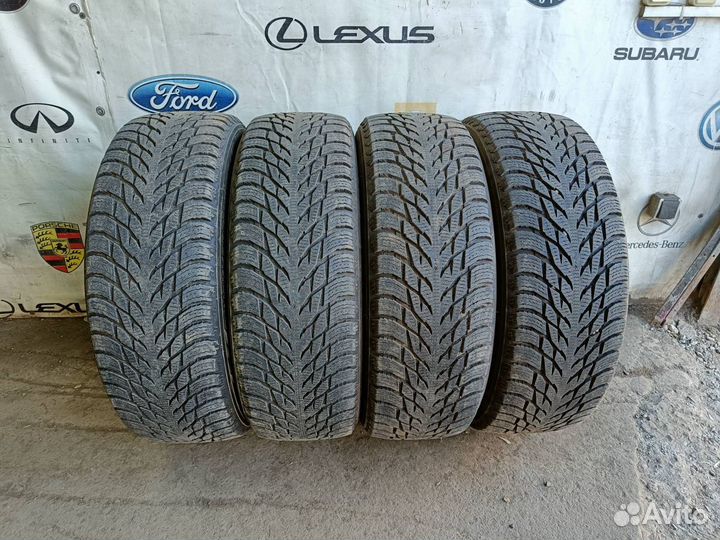 Nokian Tyres Hakkapeliitta R3 SUV 235/55 R20 102R