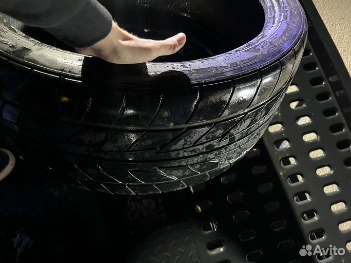 Nitto NT555 285/35 R22 106W