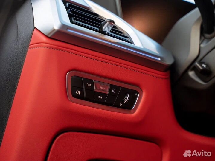 BMW XM 4.4 AT, 2023, 15 км