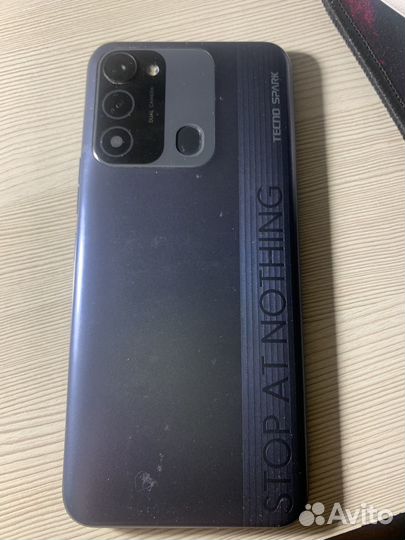 Телефон tecno spark 8c