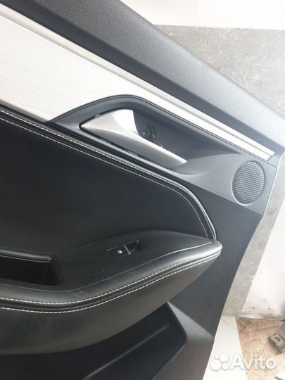 Обшивка боковой двери передняя левая Jac J7 2023