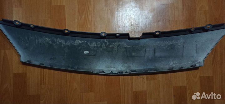 Накладка на бампер