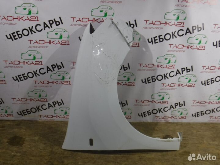 Крыло переднее правое renault Logan 2 Sandero 2