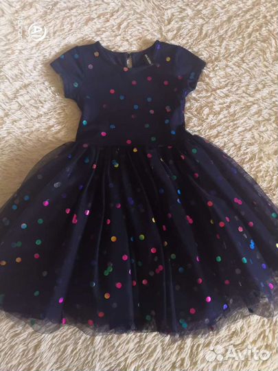 Платье праздничное