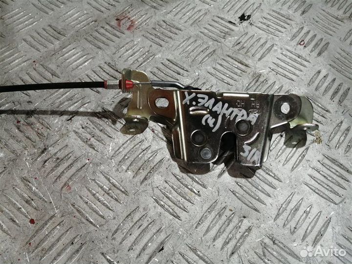 Замок задних сидений задний правый Hyundai Elantra