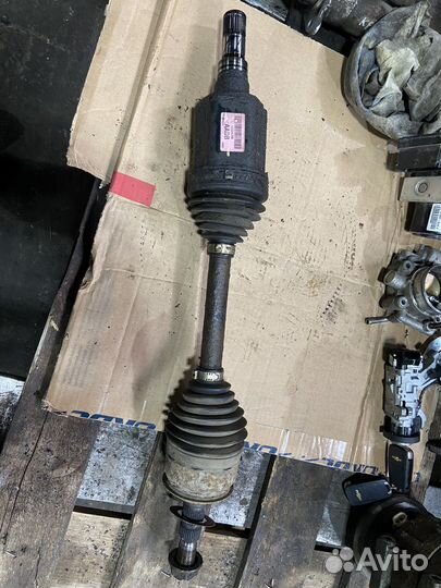 Привод передний левый 1.6 МКПП Chevrolet Cruze