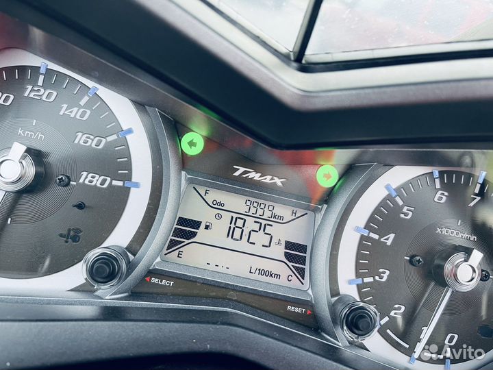 Yamaha t max глушитель