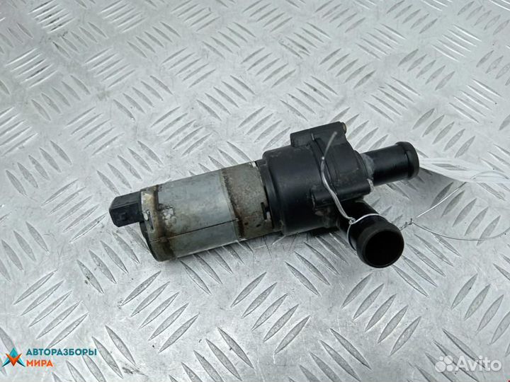 Помпа Opel Omega B рест. 2000 65460300