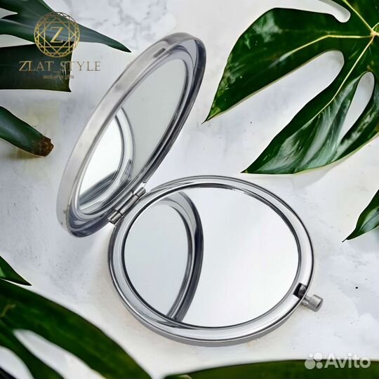 Зеркальце карманное 