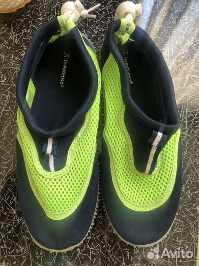 Тапки от камней и кораллов для купания детские