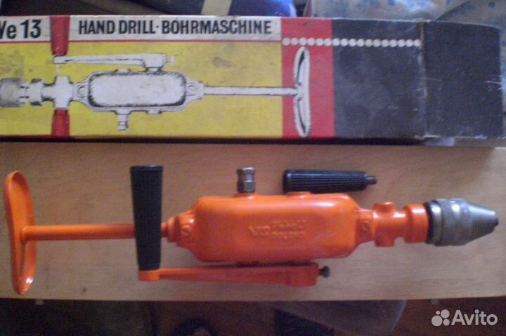 Ключ динамометрический и дрель