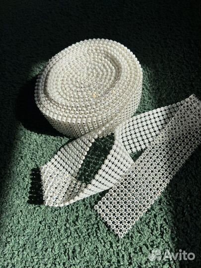 Тесьма декоративная со стразами