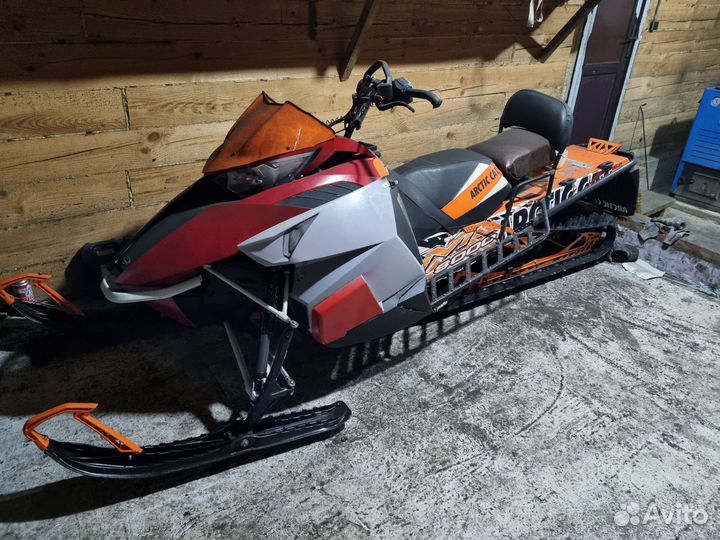 Arctic Cat m8000 sno pro
