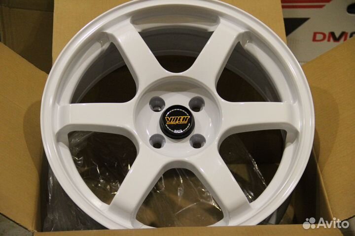 17R Volk Racing TE37 White на KIA/Hyundai/Лада